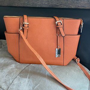 Like NEW - Robert Matthews Purse